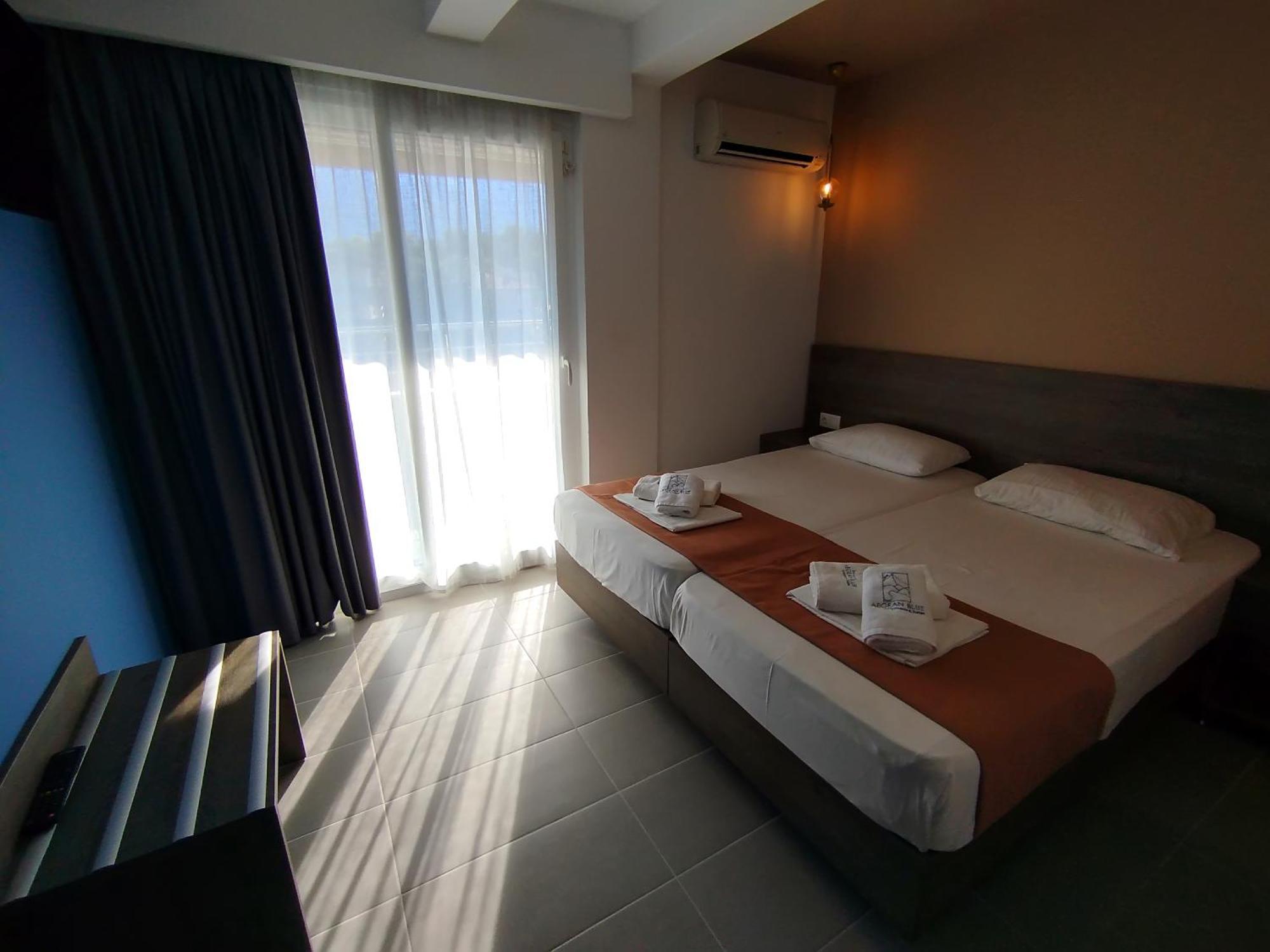 Aegean Blue Apartments & Suites Leptokaryá Luaran gambar