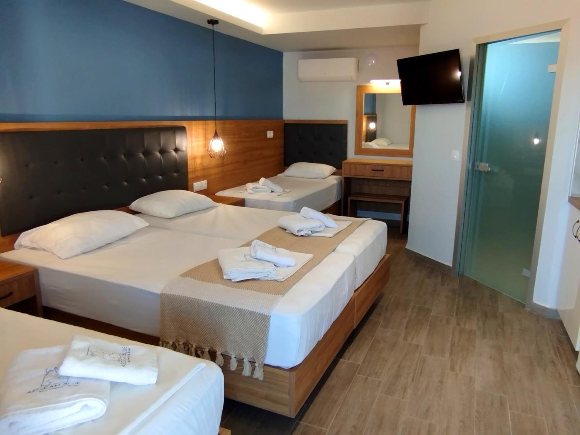 Aegean Blue Apartments & Suites Leptokaryá Bilik gambar